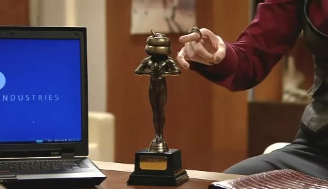 《IT狂人第四季》剧照第40张图片