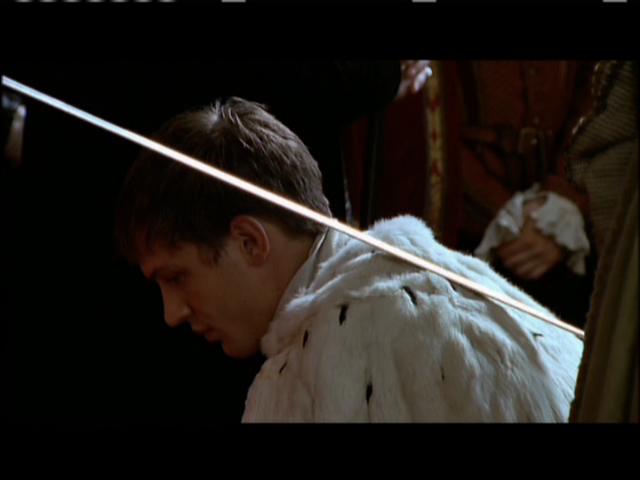 《童贞女王》剧照第42张图片