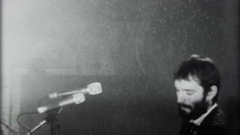 《谜之音》海报