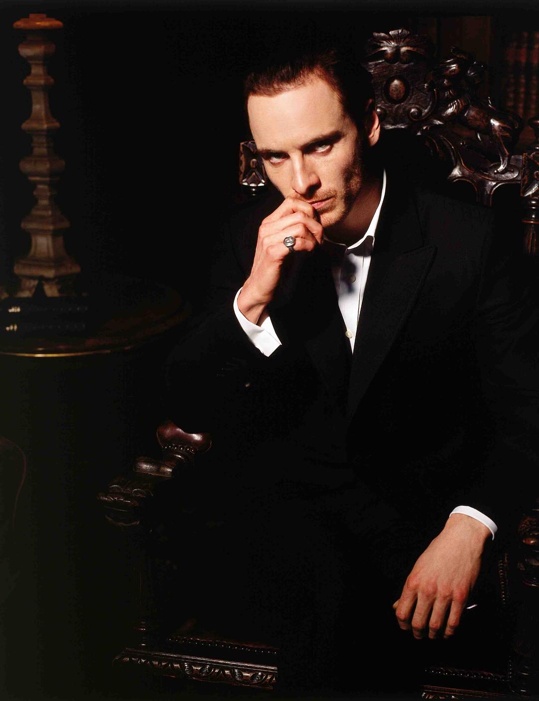 《女巫第一季》剧照