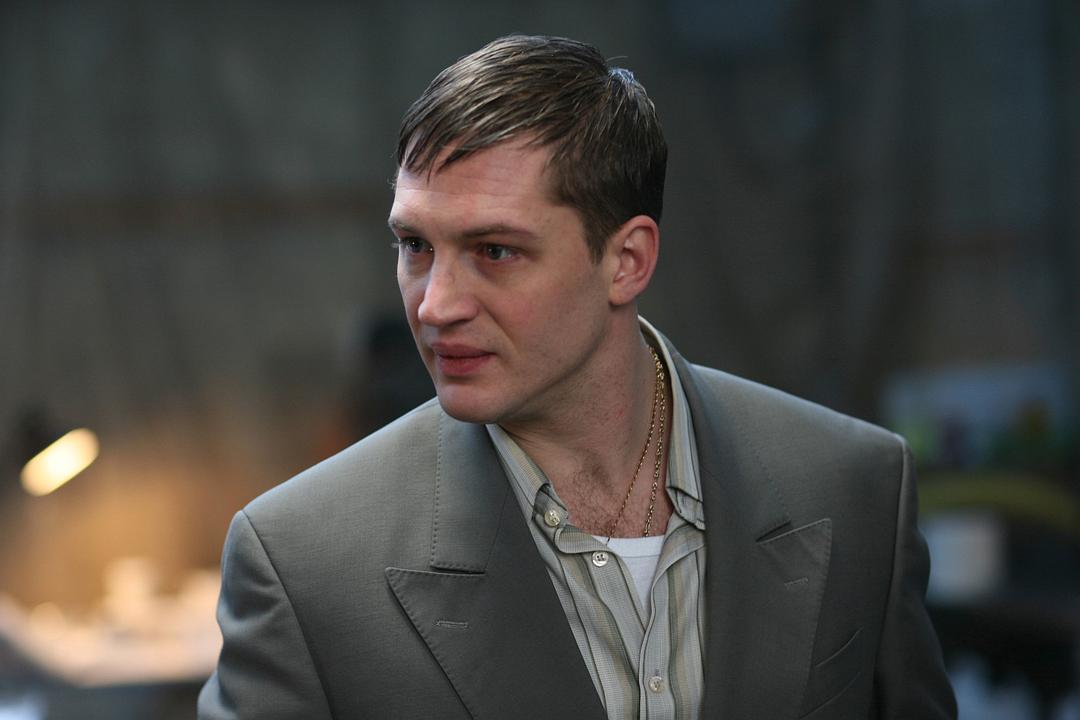 《黑道之家》剧照第2张图片