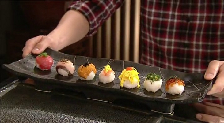 《鱼跃在花见》剧照