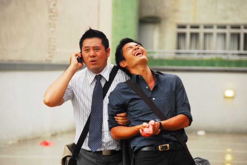 《与敌同行》剧照第26张图片