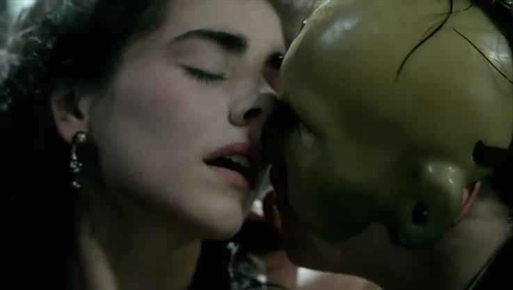 《歌门鬼城》海报第24张图片