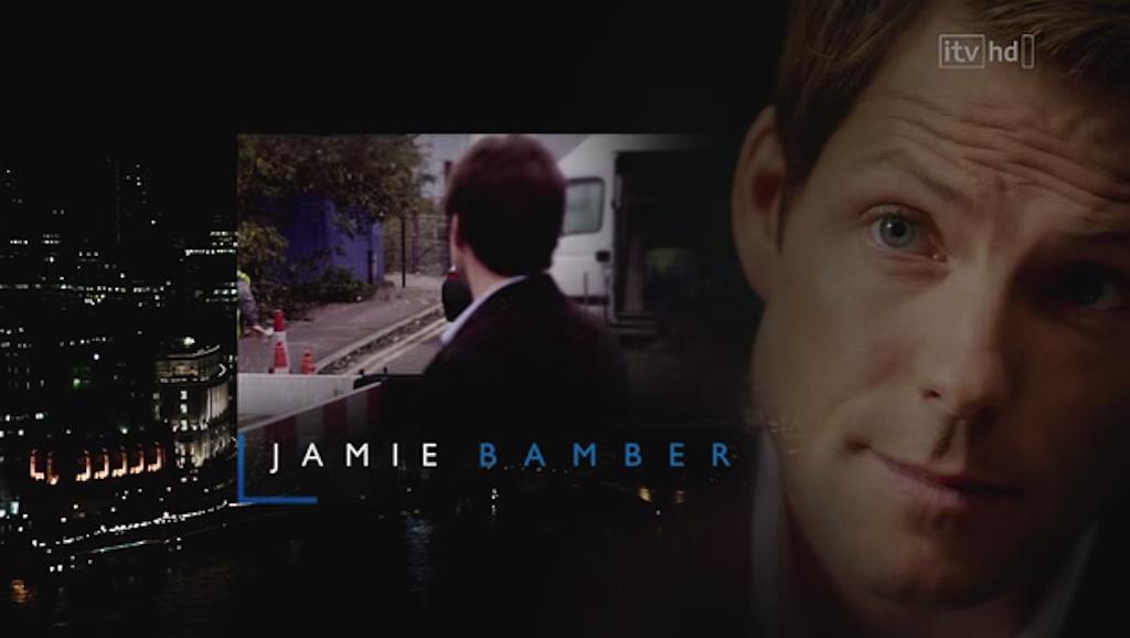 《法律与秩序(英版)第一季》剧照第7张图片