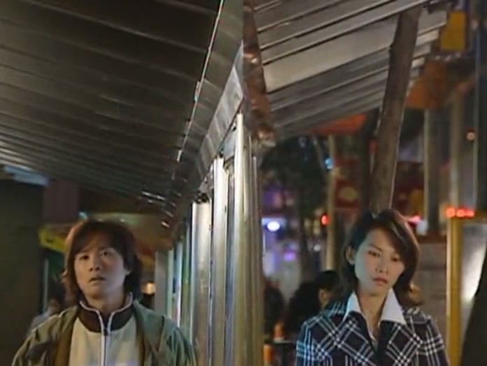 《栋笃神探》海报第28张图片