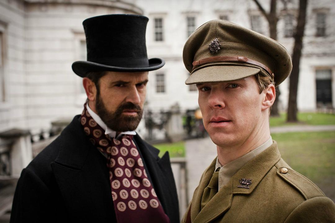 《队列之末》海报第12张图片