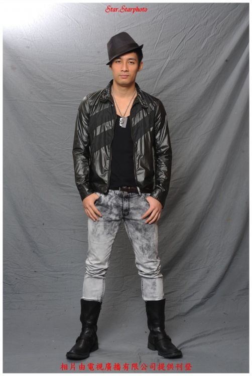 《爱·回家》海报第22张图片