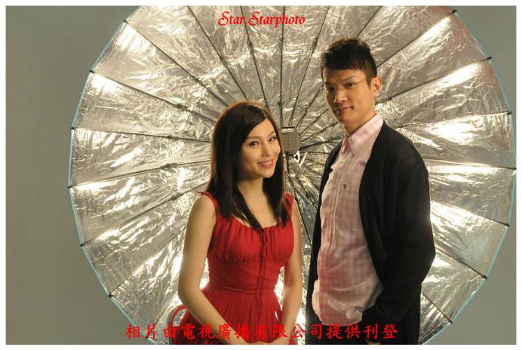 《爱·回家》海报第12张图片