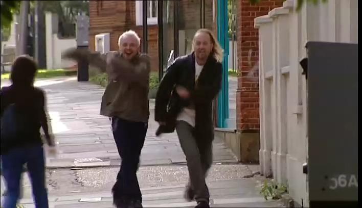 《屋事生非第二季》剧照