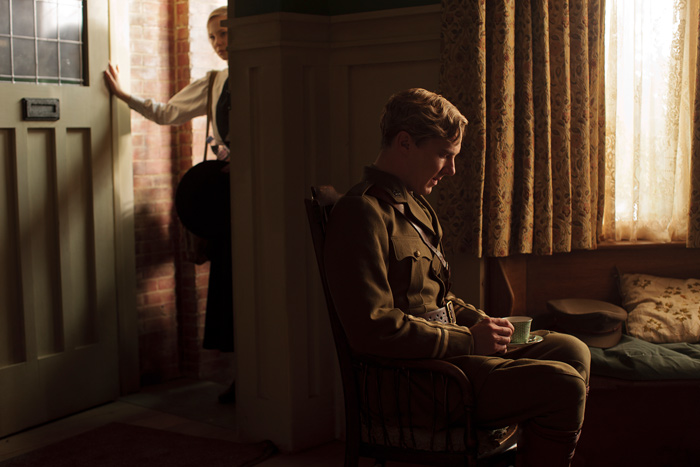 《队列之末》海报第34张图片