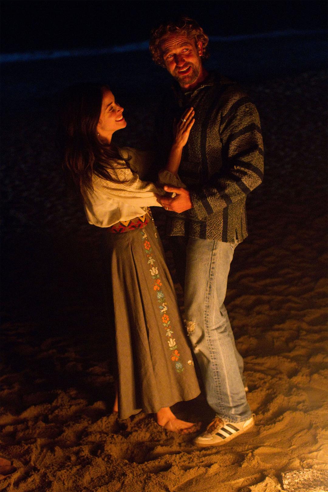 《冲浪英豪》海报第39张图片