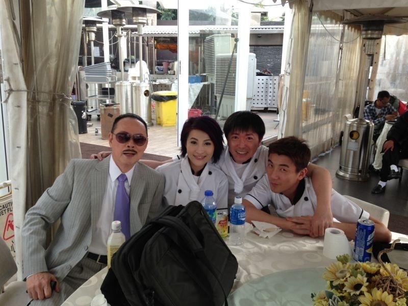 《单恋双城》海报第23张图片