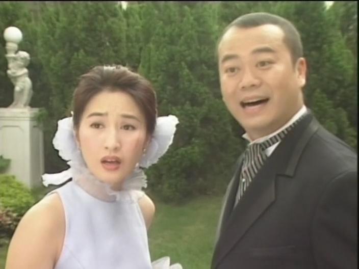 《陀枪师姐2》海报第38张图片