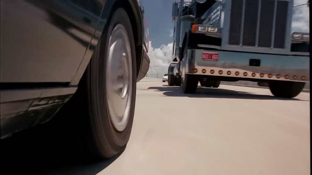 《百慕大三角》海报第14张图片