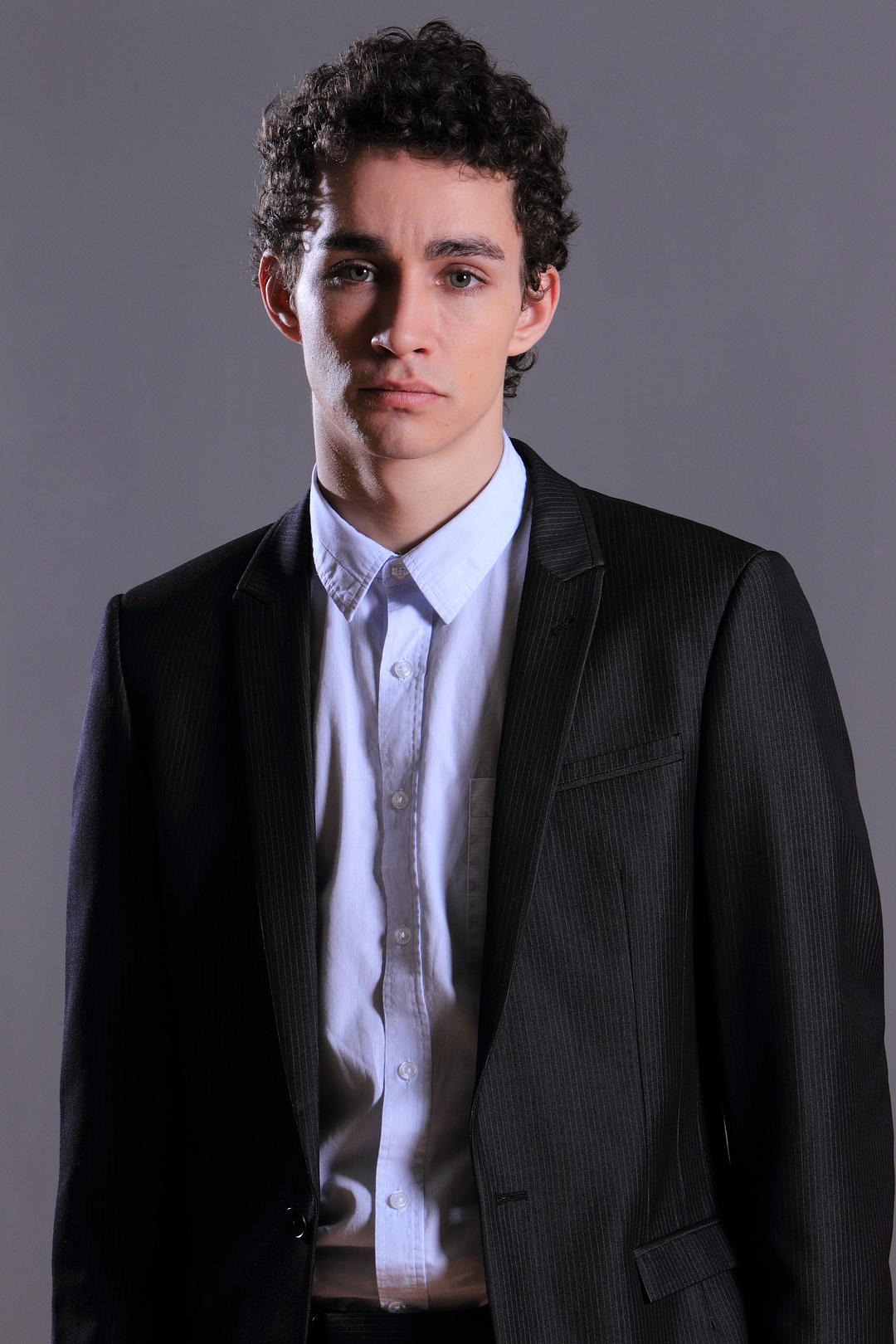 《殊途同归第二季》海报第11张图片