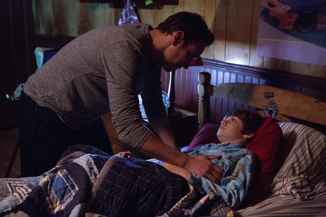 《潜伏2》海报第25张图片