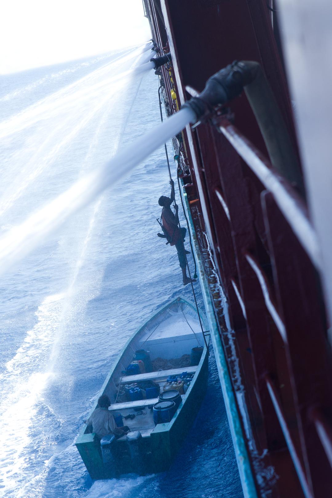 《菲利普船长》海报