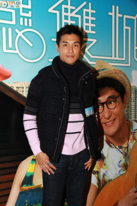 《单恋双城》海报第31张图片