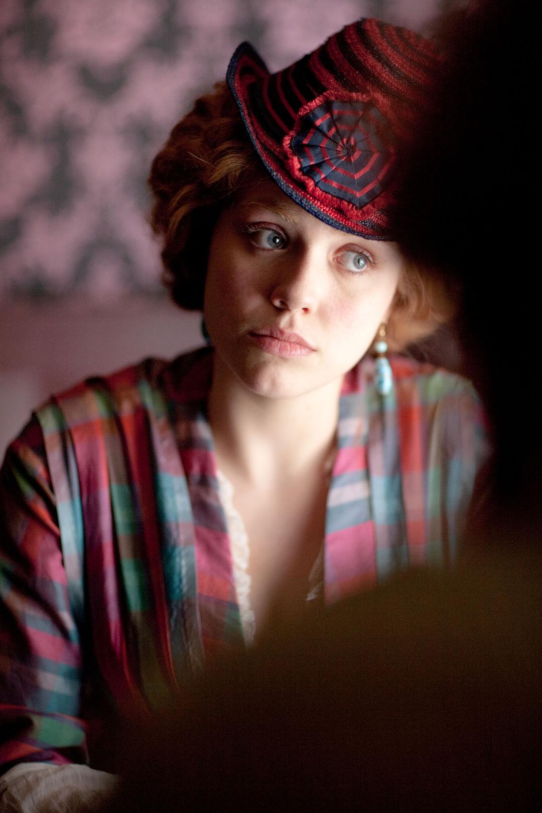 《情迷画色》剧照第27张图片