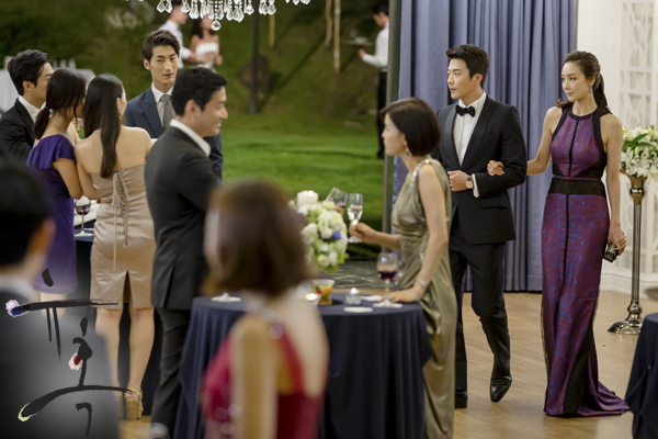 《诱惑》海报第40张图片