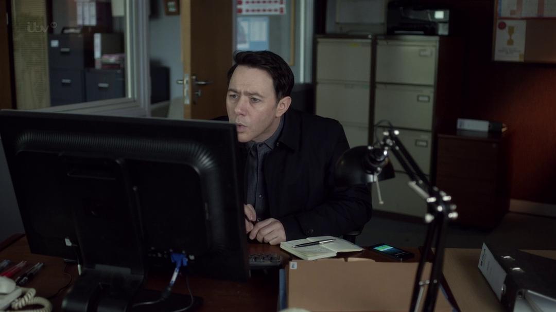 《追影逐凶》海报第26张图片