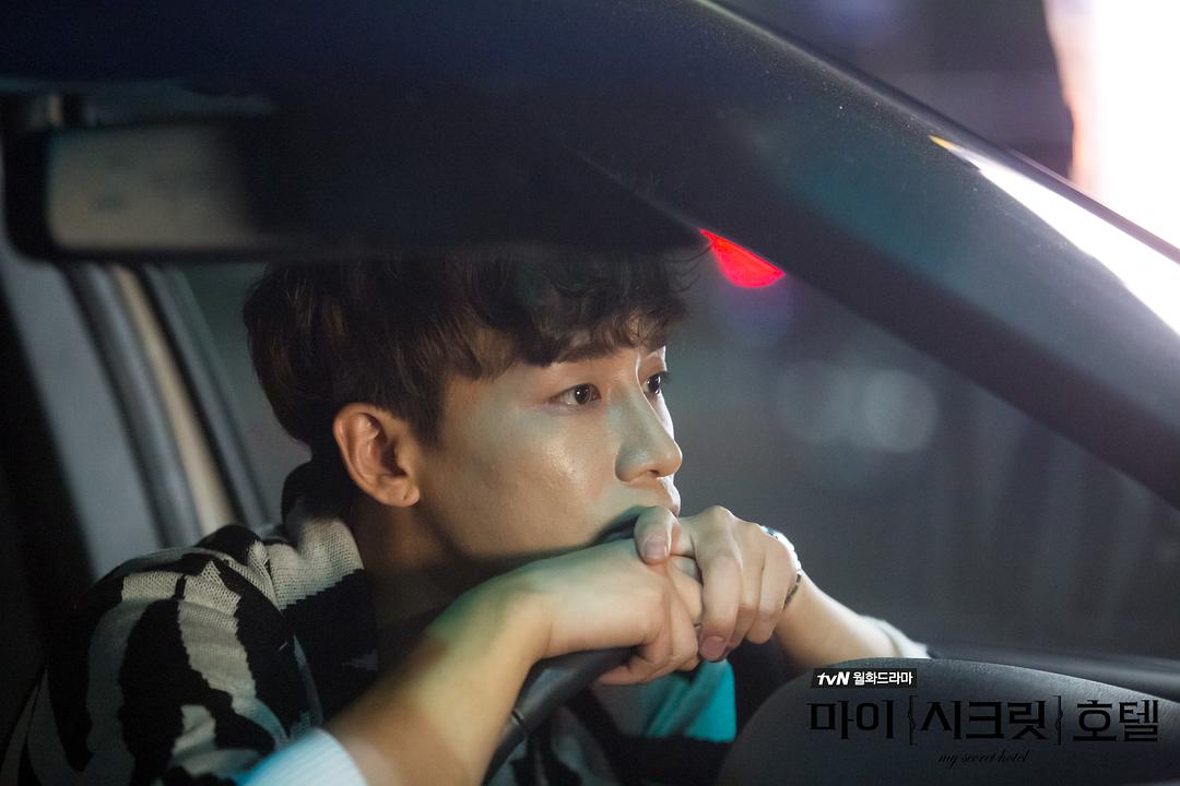 《我的秘密饭店》海报第53张图片