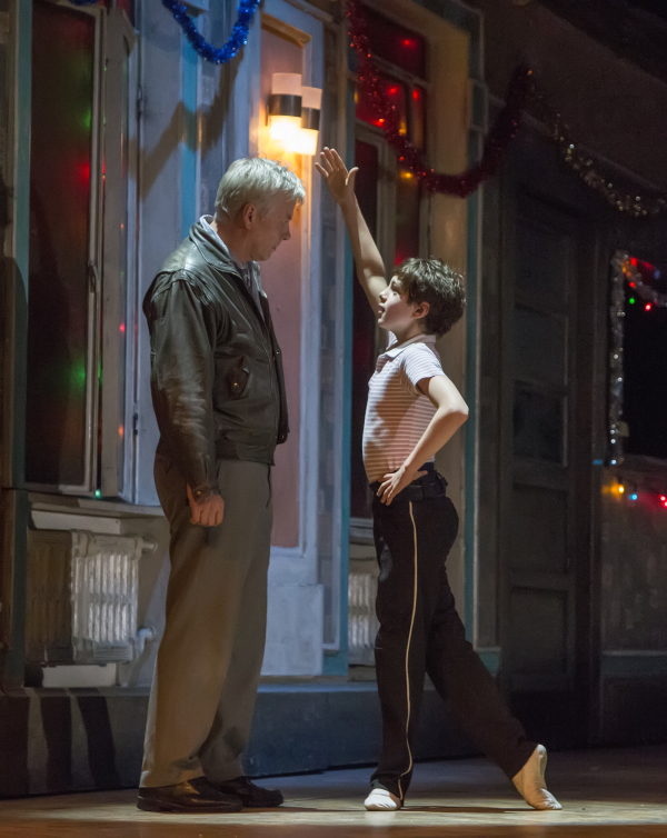 《跳出我天地音乐剧》海报