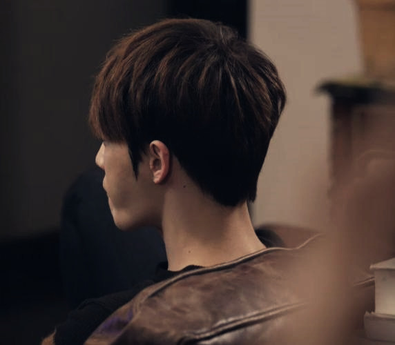 《间谍》剧照第22张图片