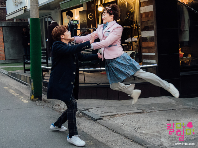 《杀了我治愈我》剧照