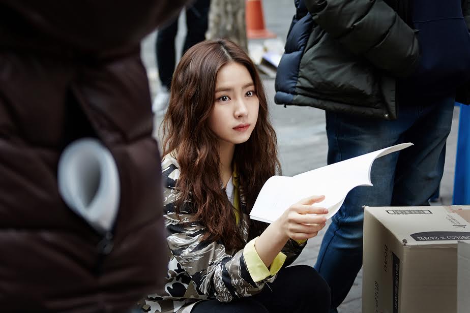 《看见味道的少女》剧照第48张图片