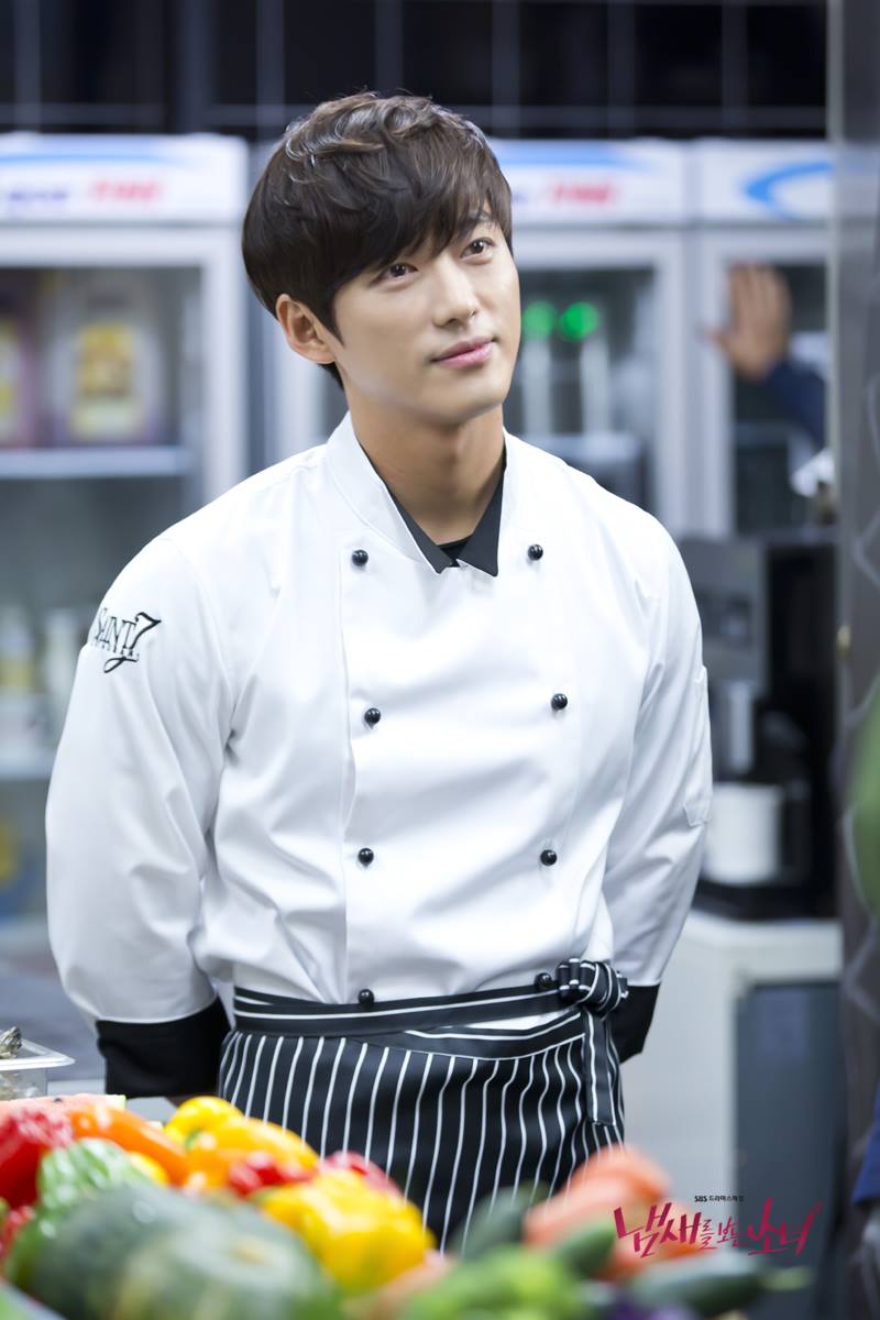 《看见味道的少女》剧照第3张图片