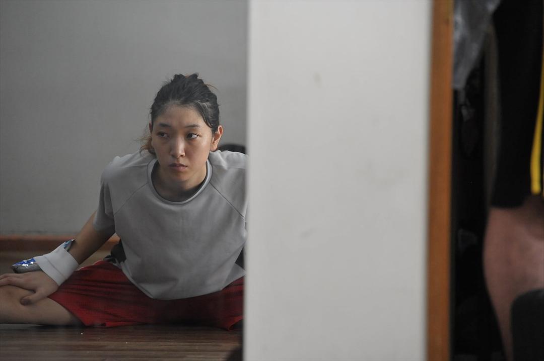 《百元之恋》海报