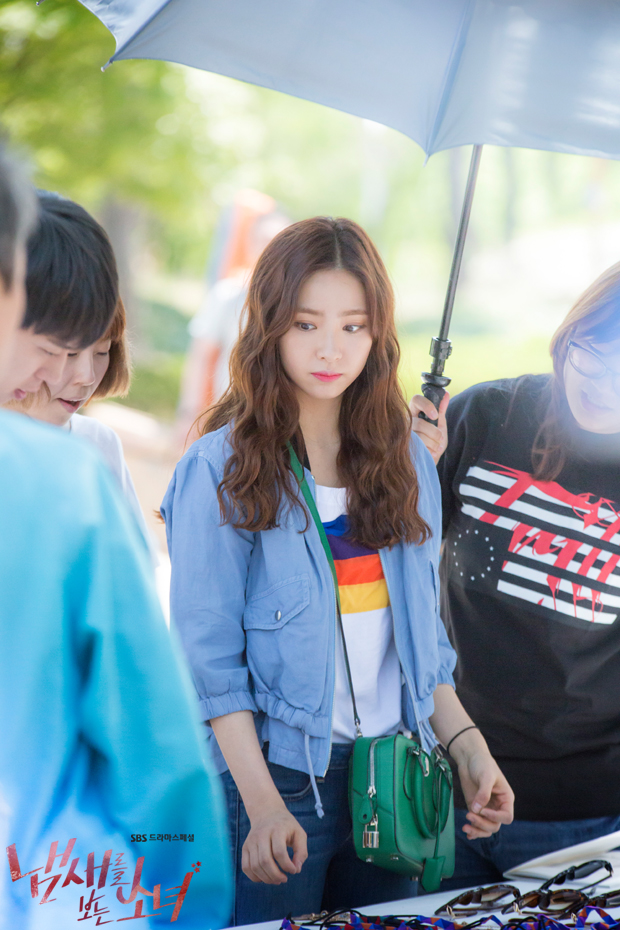 《看见味道的少女》剧照第31张图片