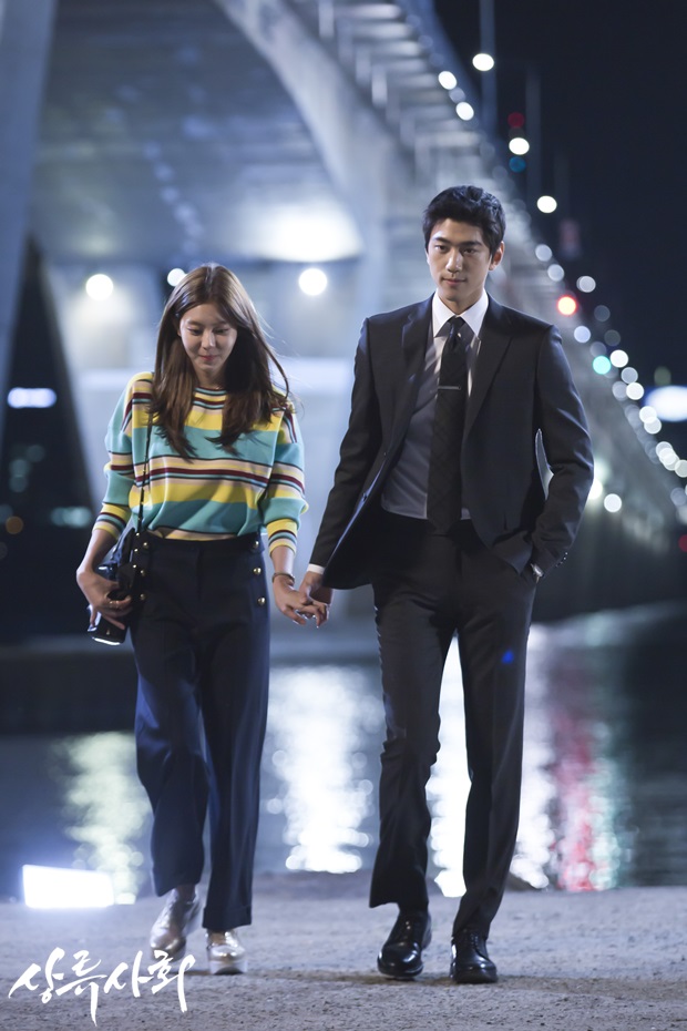 《上流社会》海报第55张图片