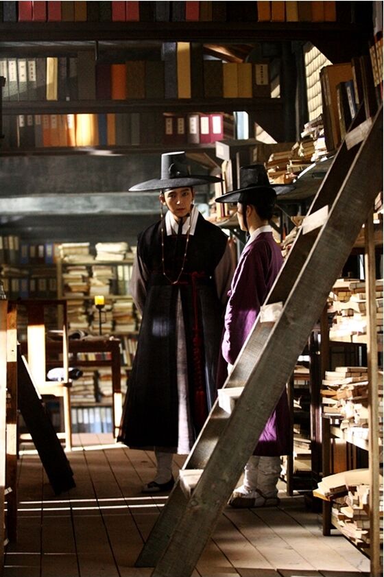 《夜行书生》剧照第31张图片