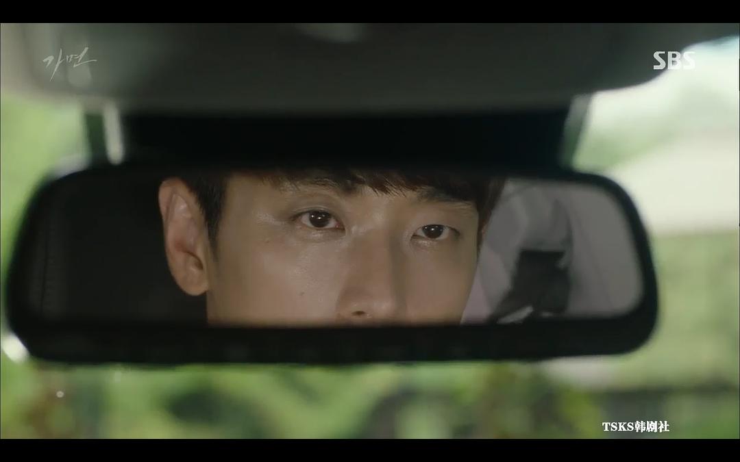 《假面》剧照第52张图片