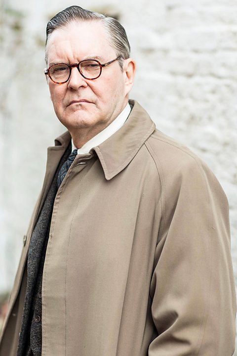 《汤米夫妇探案集》剧照第5张图片