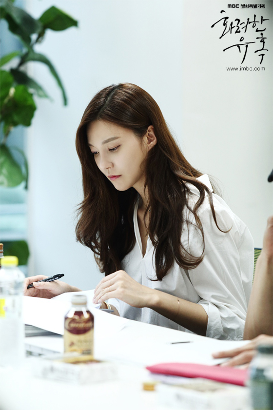 《华丽的诱惑》剧照第13张图片