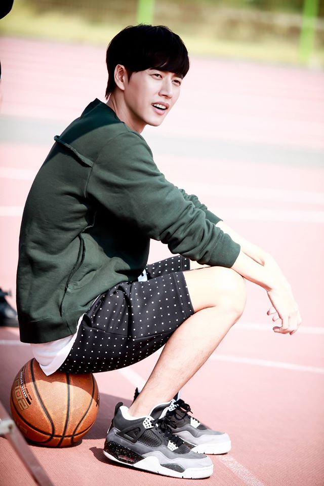 《奶酪陷阱》剧照第28张图片