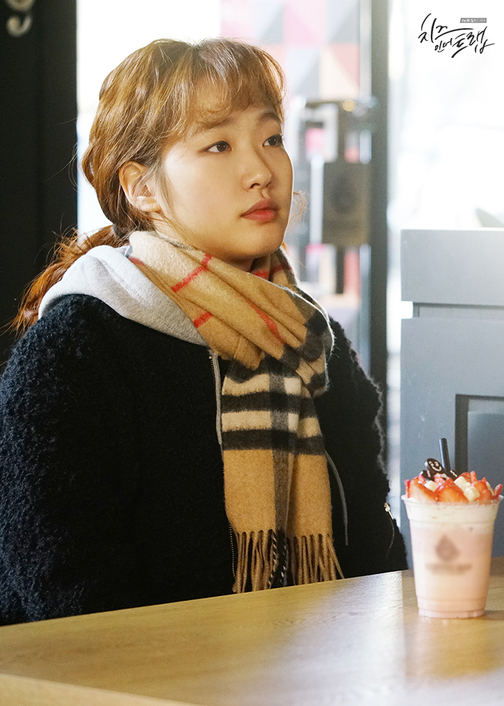 《奶酪陷阱》剧照第43张图片