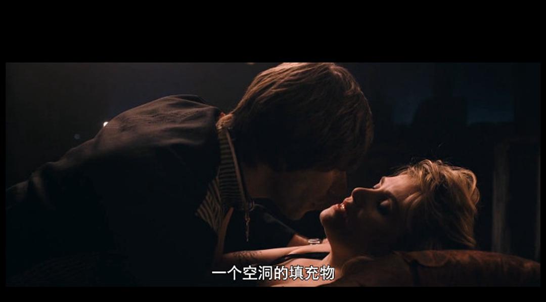 《穿裘皮的维纳斯》剧照第35张图片