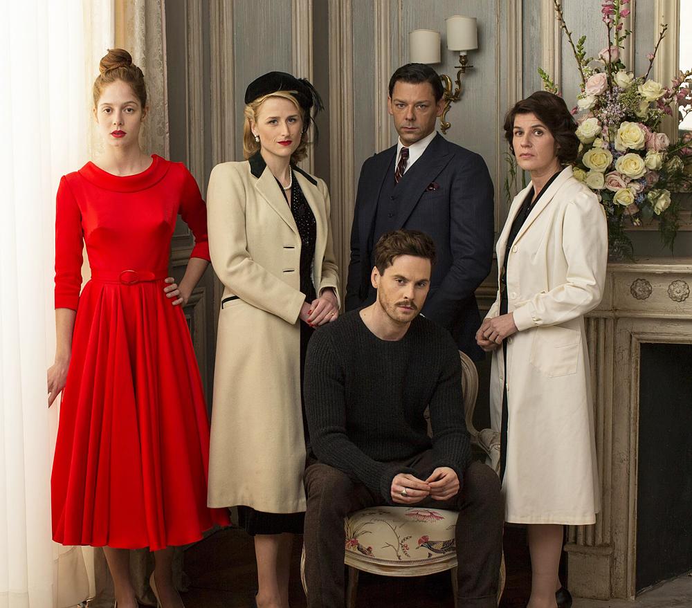 《时尚烟云》剧照