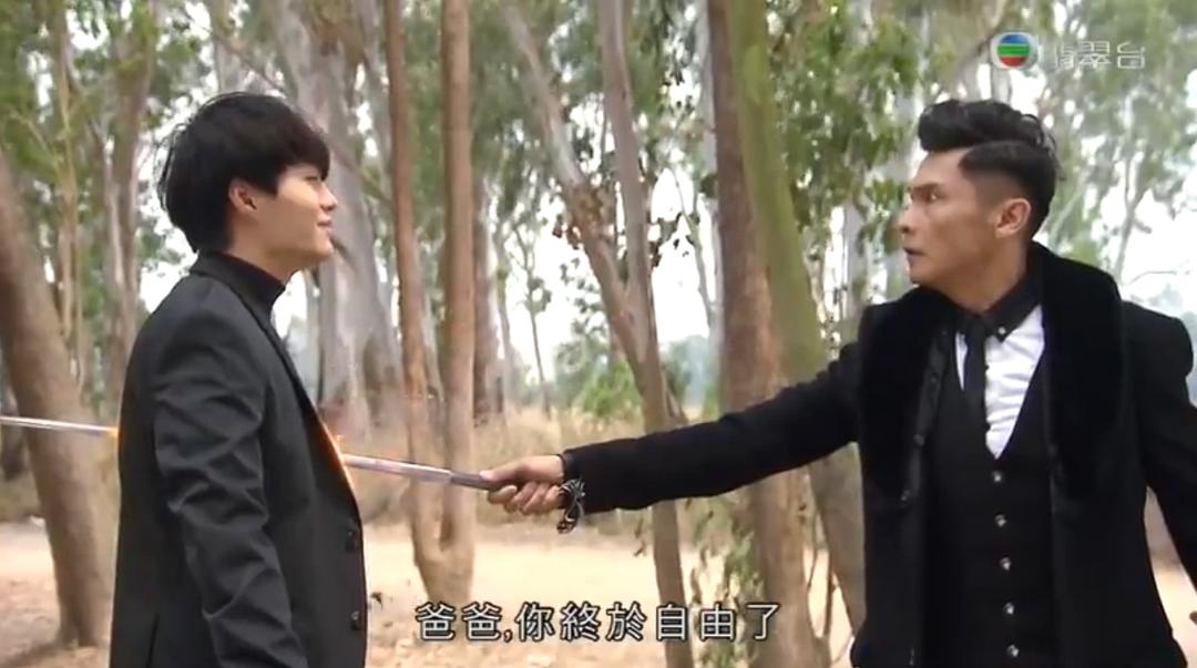 亲手把儿子杀了，一个...