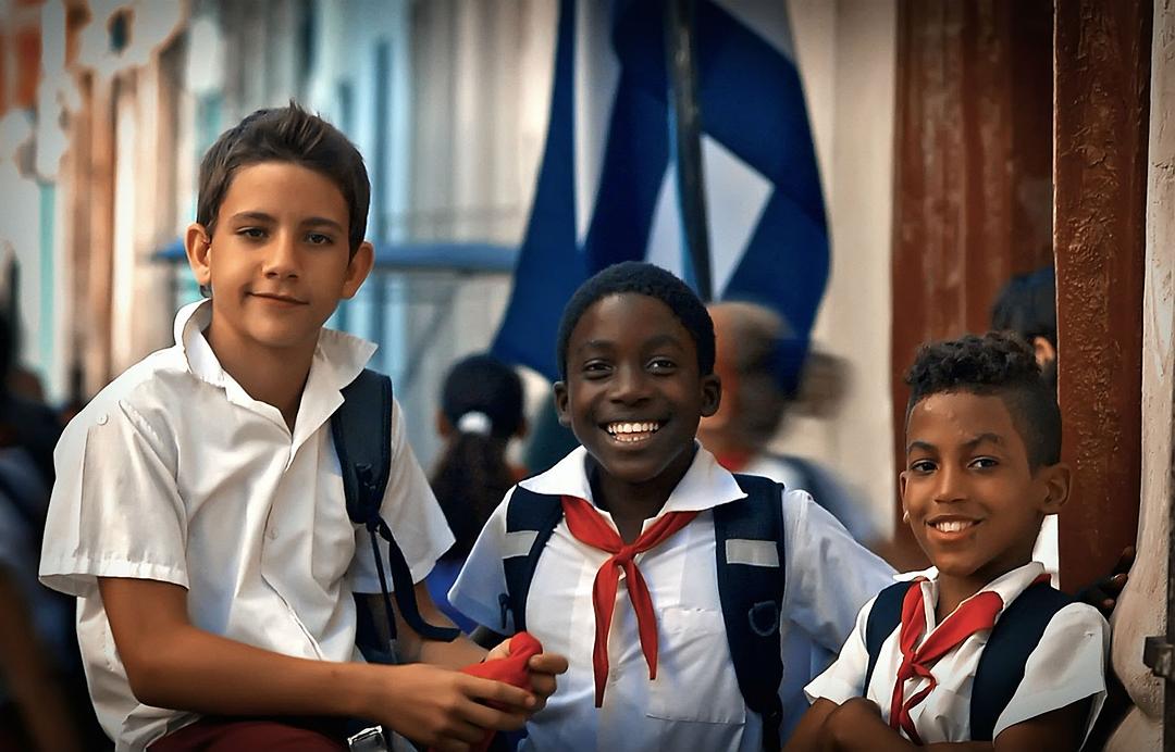 《飞不起来的童年》剧照