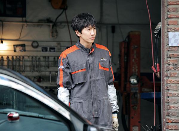 《我亲爱的朋友们》剧照第16张图片