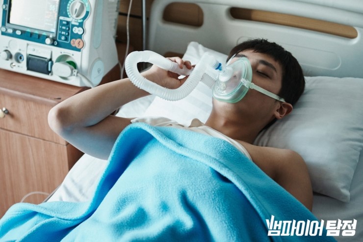 《吸血鬼侦探》剧照第54张图片