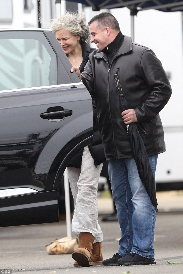 《谜湖之巅第二季》海报第37张图片