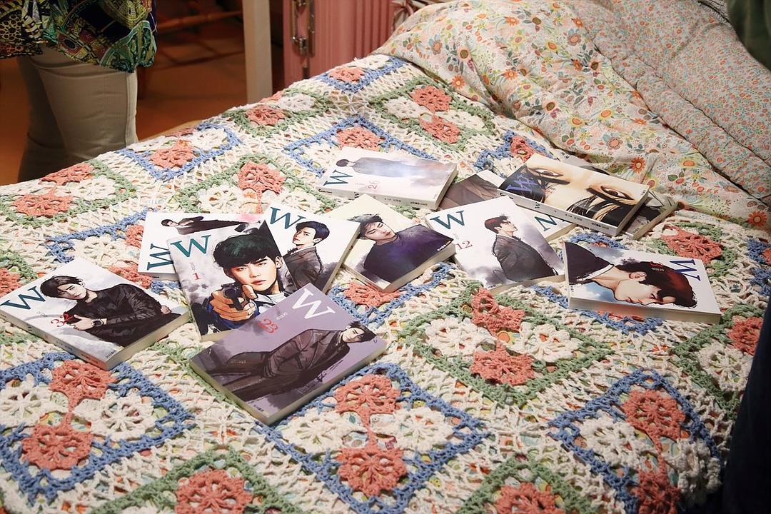 《W-两个世界》剧照第51张图片