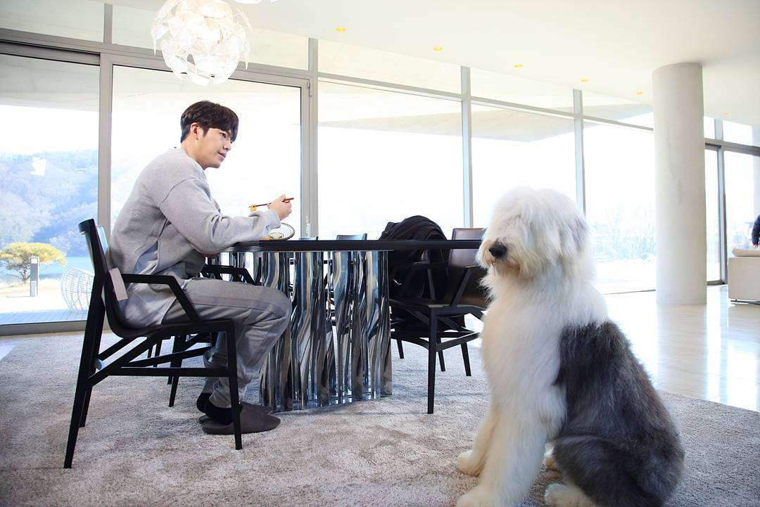 《任意依恋》剧照第59张图片